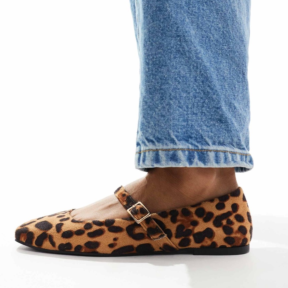 NWT ASOS Leopard Print Ballet Flats